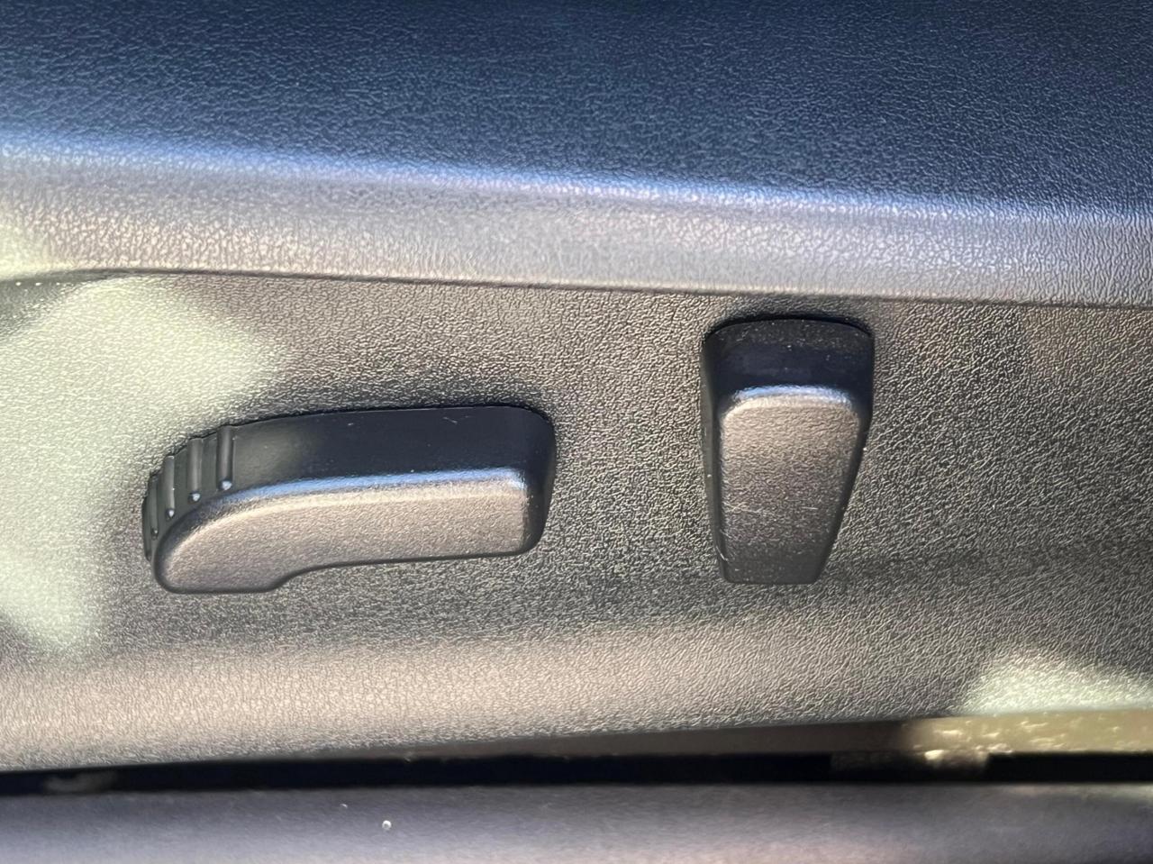 2022 Subaru ASCENT 8-Passengers * 1 OWNER / FULL SERVICE HISTORY / DR Photo