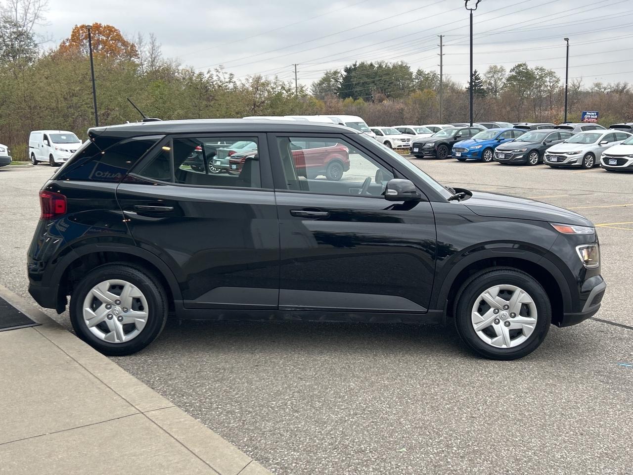 2023 Hyundai Venue Essential   Factory Warranty   Clean Carfax Photo2