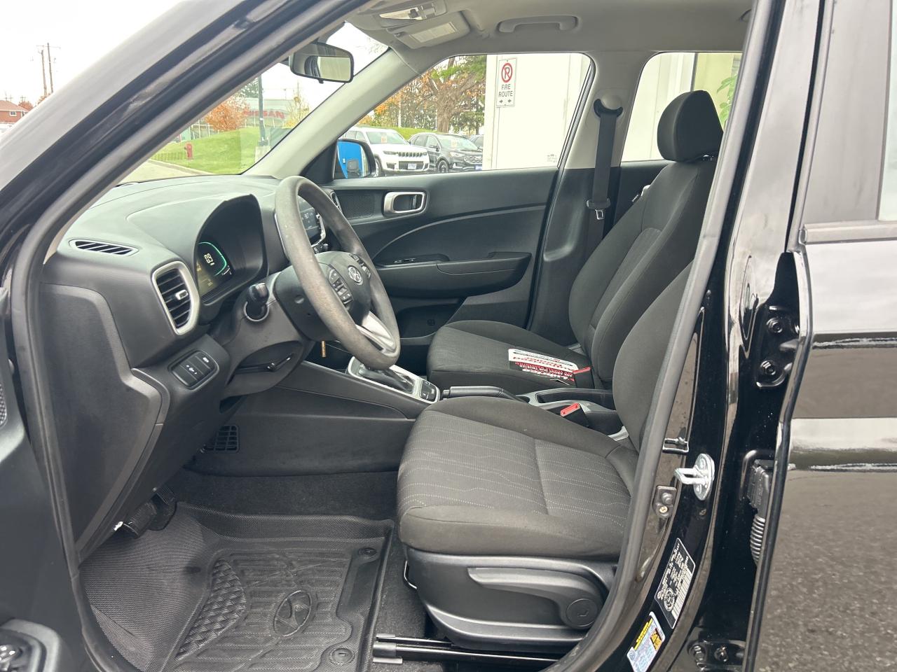 2023 Hyundai Venue Essential   Factory Warranty   Clean Carfax Photo