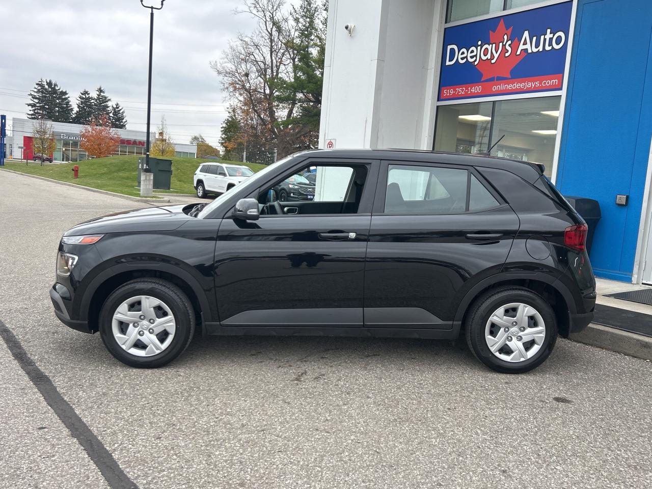 2023 Hyundai Venue Essential   Factory Warranty   Clean Carfax Photo