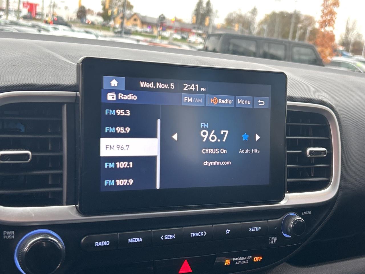 2023 Hyundai Venue Essential   Factory Warranty   Clean Carfax Photo