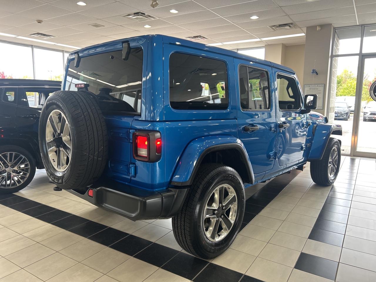 2023 Jeep Wrangler Sahara 4 Door 4x4 w/Body Colour Hard Top Photo3