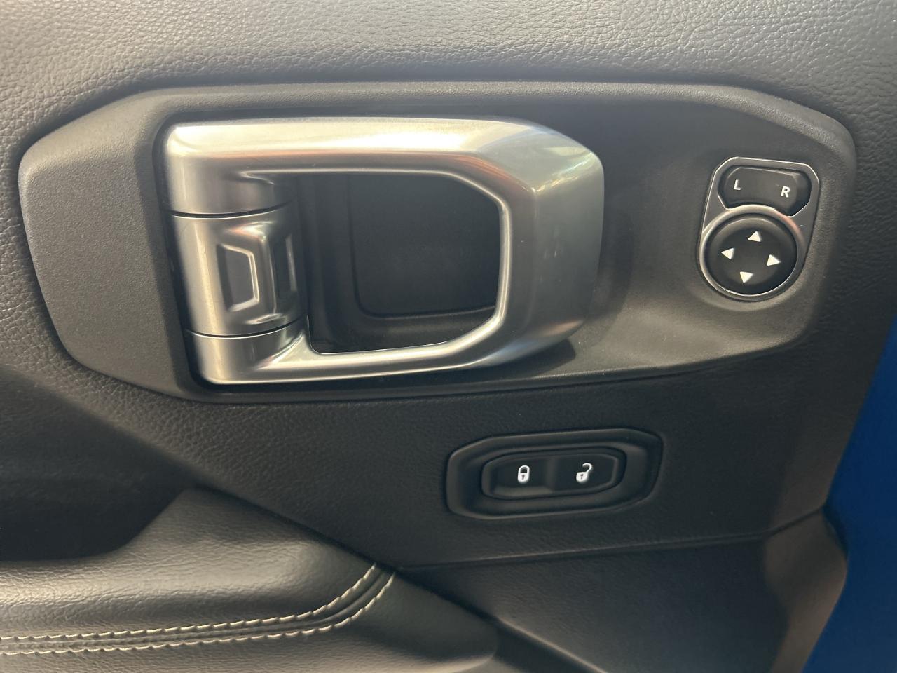 2023 Jeep Wrangler Sahara 4 Door 4x4 w/Body Colour Hard Top Photo