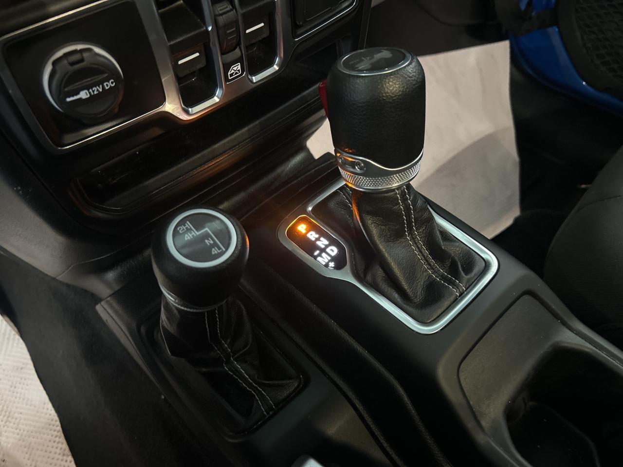 2023 Jeep Wrangler Sahara 4 Door 4x4 w/Body Colour Hard Top Photo