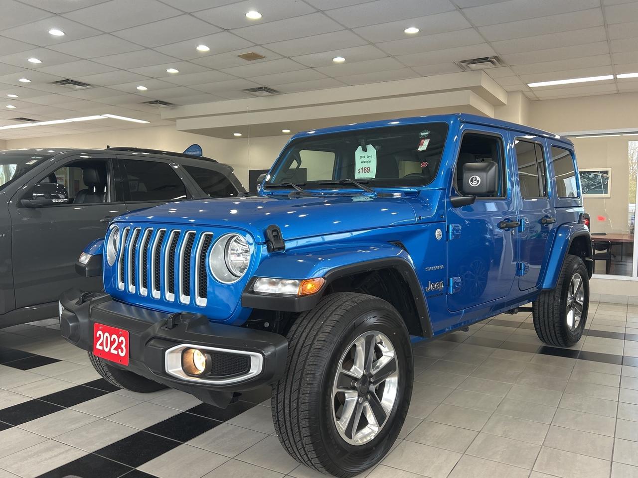 2023 Jeep Wrangler Sahara 4 Door 4x4 w/Body Colour Hard Top Photo