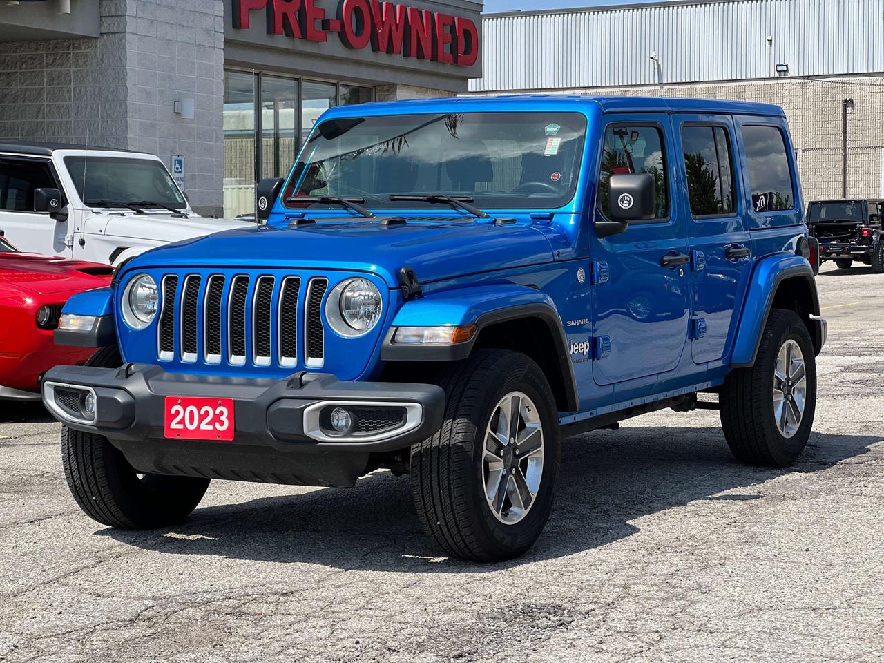 2023 Jeep Wrangler Sahara 4 Door 4x4 w/Body Colour Hard Top Photo5
