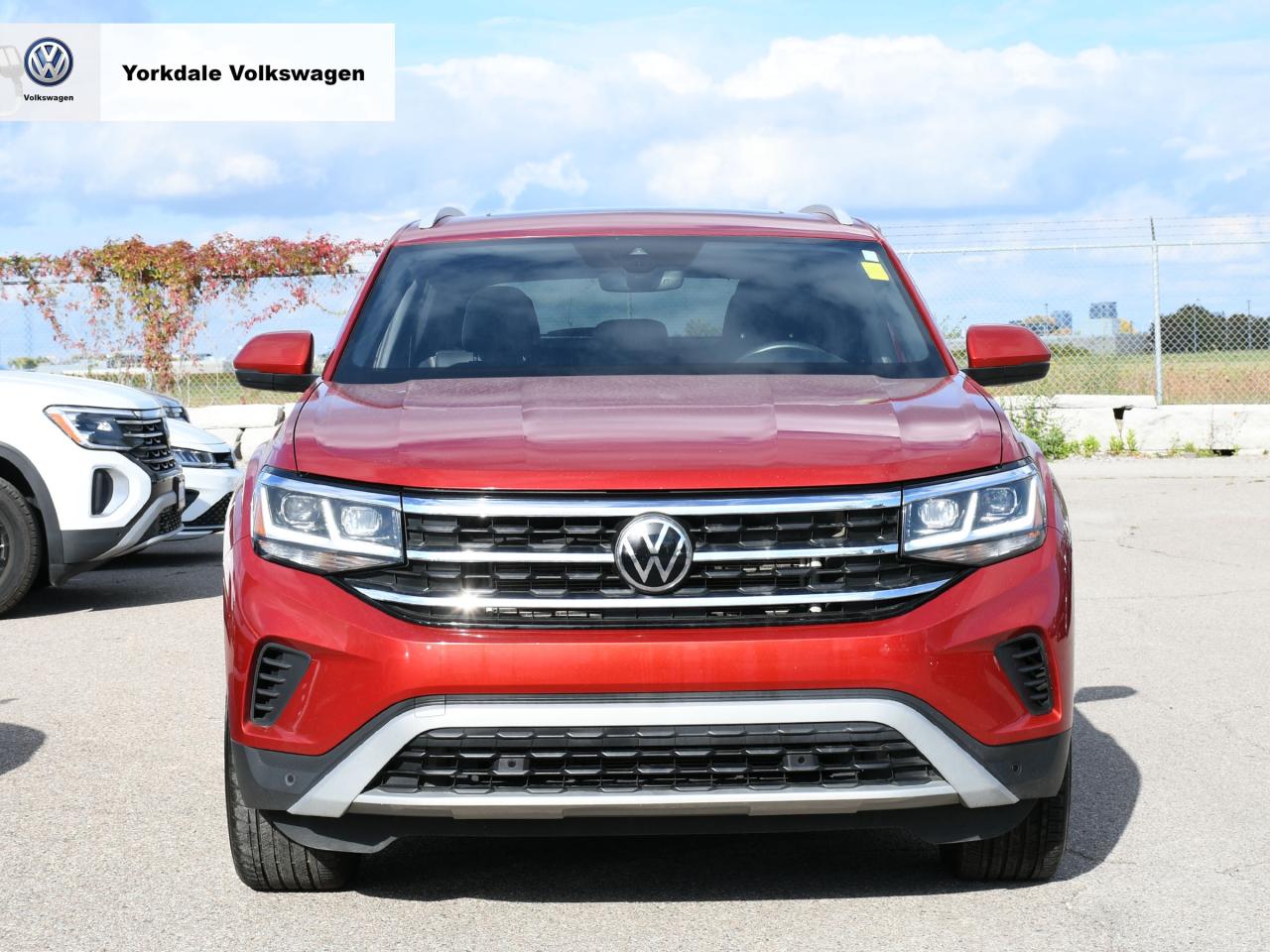 2022 Volkswagen Atlas Cross Sport  Photo