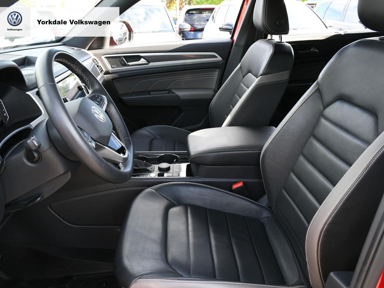 2022 Volkswagen Atlas Cross Sport  Photo