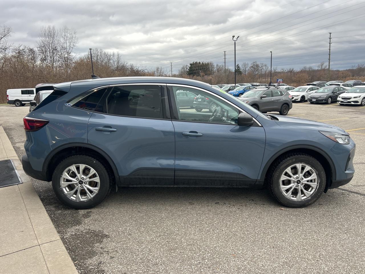 2024 Ford Escape Active   One Owner Clean Carfax Photo2
