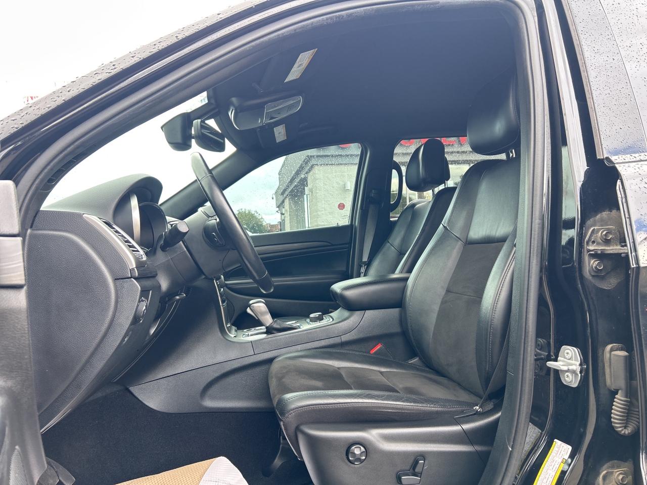 2020 Jeep Grand Cherokee Altitude Premium Lighting, Uconnect, 20 Wheels Photo