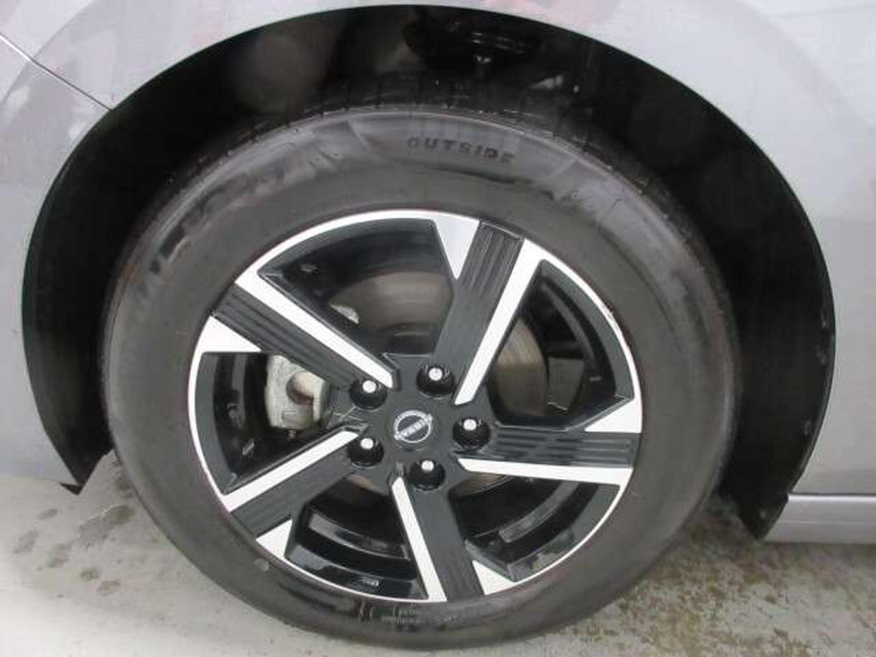 2024 Nissan Sentra SV, HTD. SEATS, ALLOYS, A/C, APPLE/ANDROID, 55K! Photo