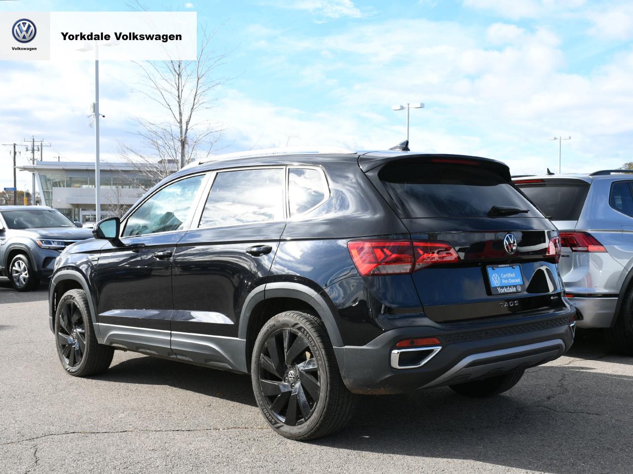 2023 Volkswagen Taos  Photo