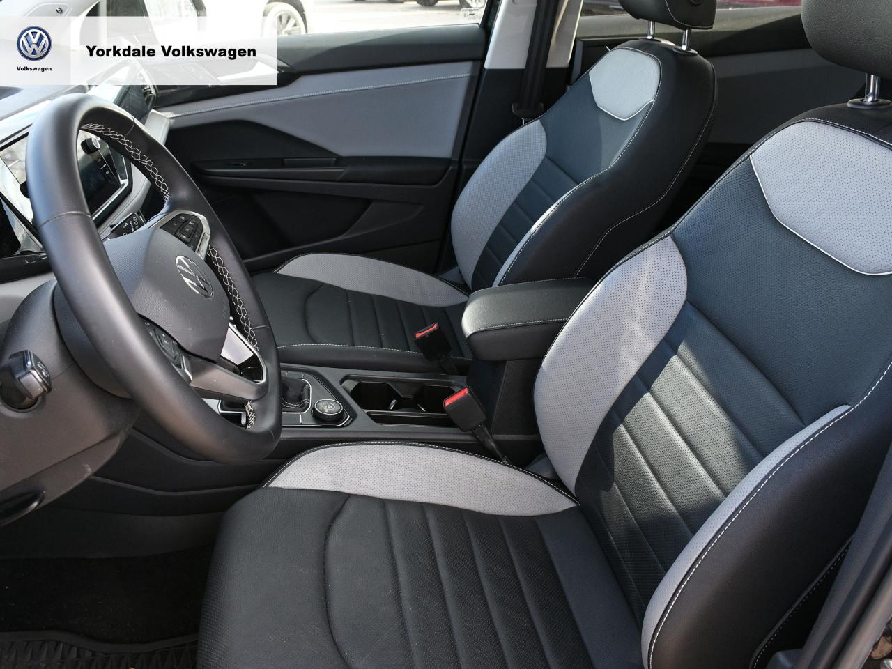 2023 Volkswagen Taos  Photo