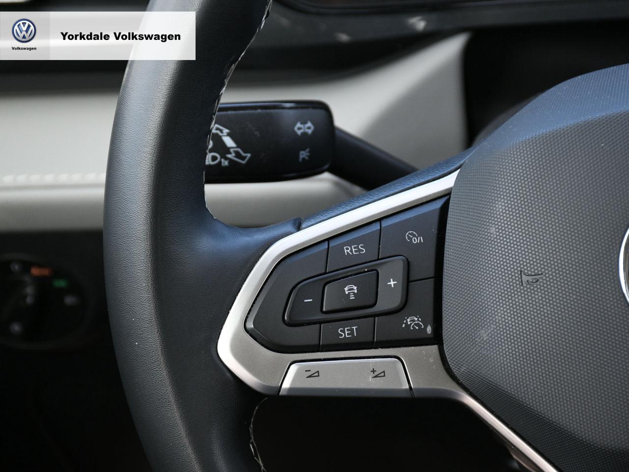 2023 Volkswagen Taos  Photo