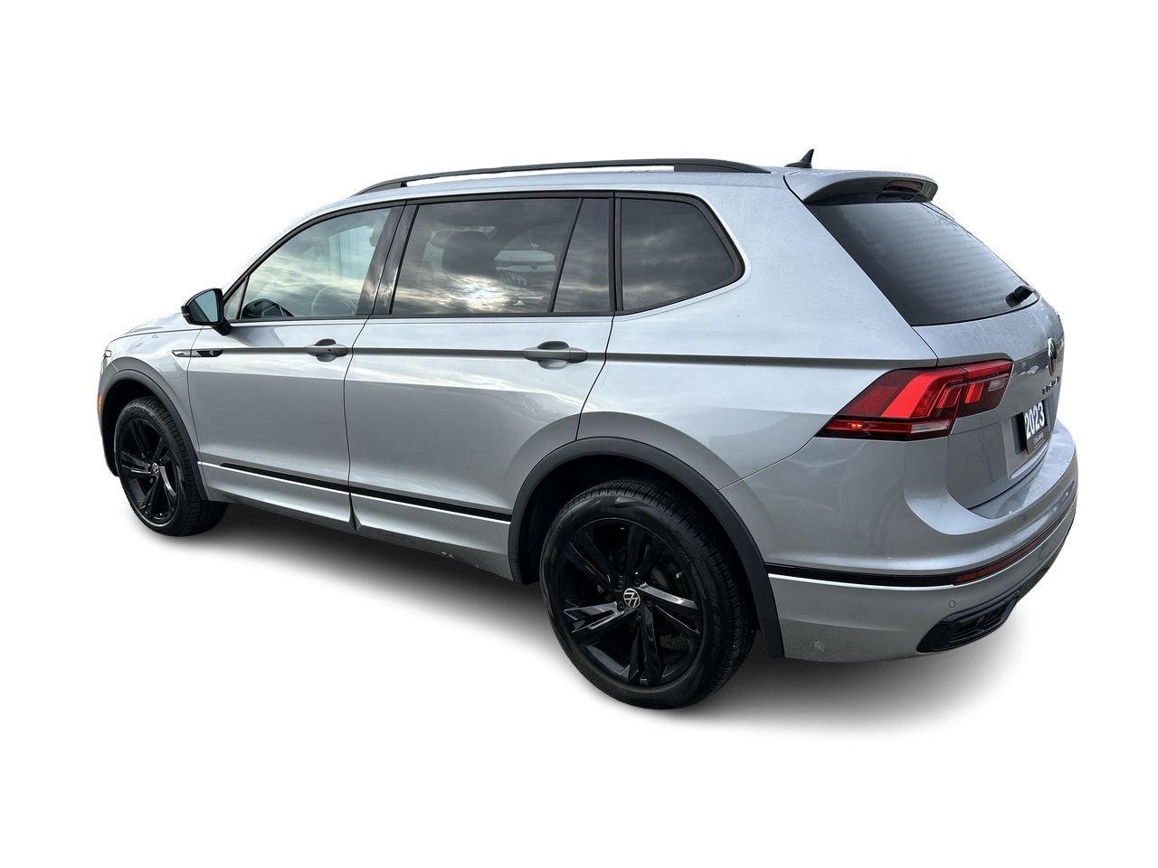 2023 Volkswagen Tiguan Comfortline R-Line Black 2.0T 4MOTION Panoramic Ro Photo