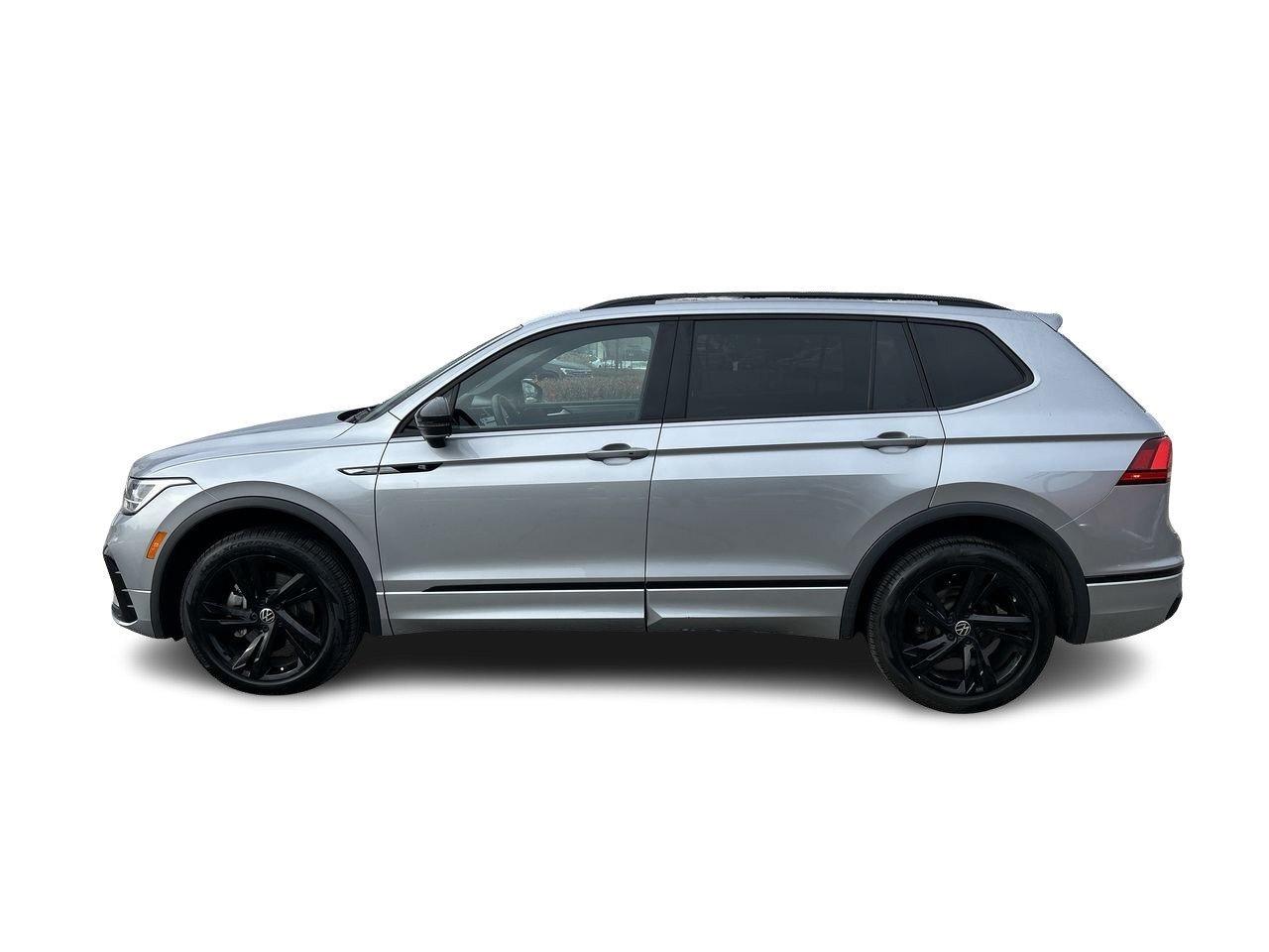 2023 Volkswagen Tiguan Comfortline R-Line Black 2.0T 4MOTION Panoramic Ro Photo