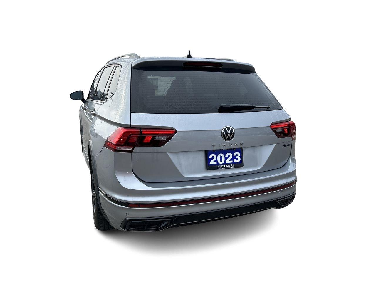 2023 Volkswagen Tiguan Comfortline R-Line Black 2.0T 4MOTION Panoramic Ro Photo