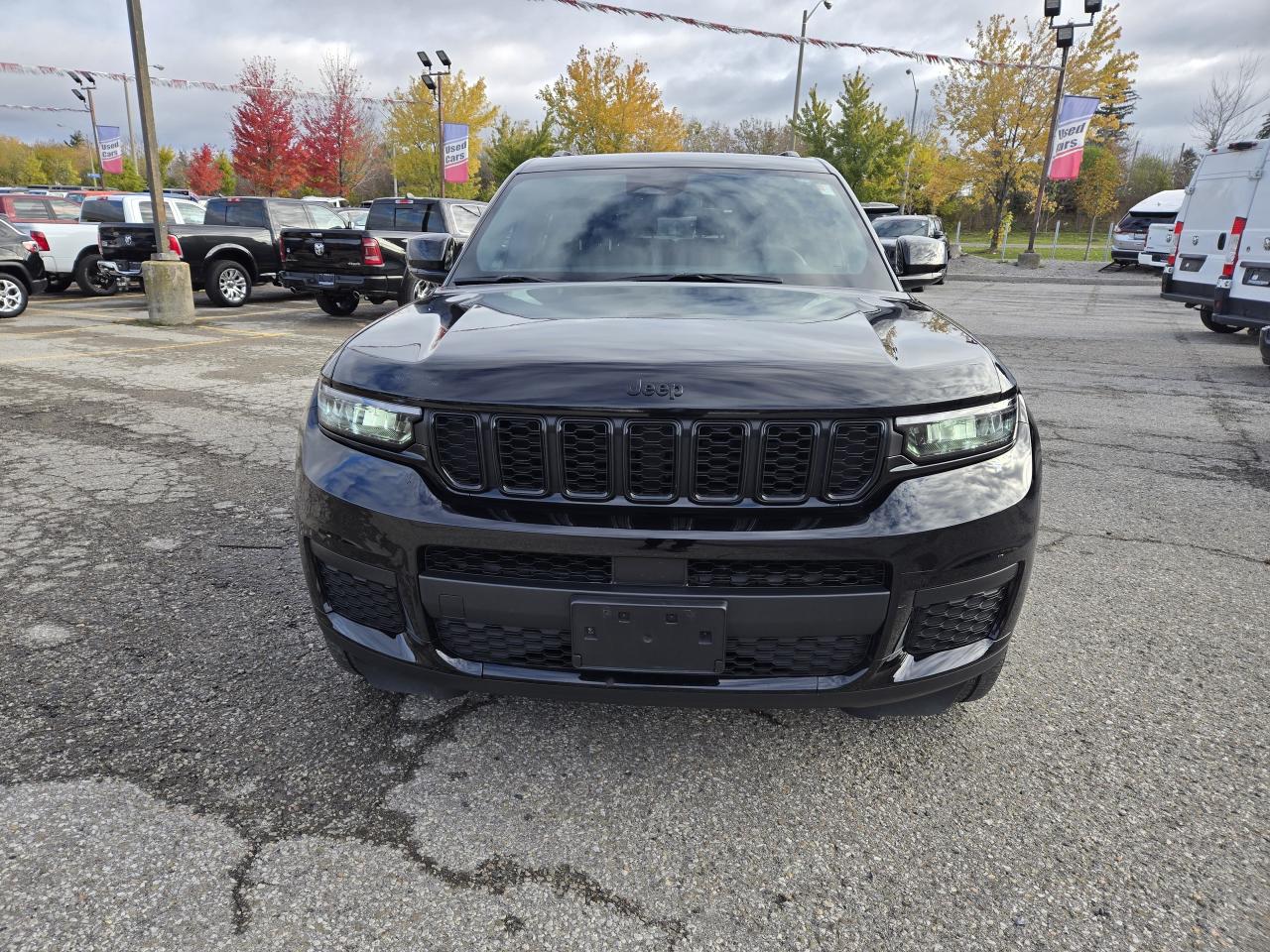 2023 Jeep Grand Cherokee L Altitude 4x4 w/Leather, Power Tailgate, 20" Wheels Photo
