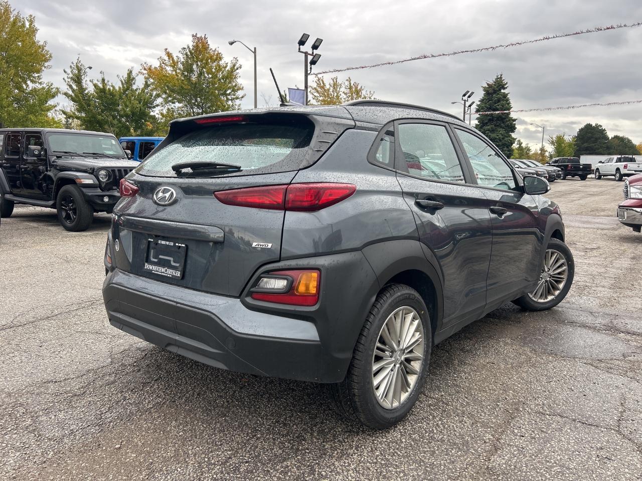 2021 Hyundai KONA Preferred AWD, Heated Seats, Apple & Android Auto Photo