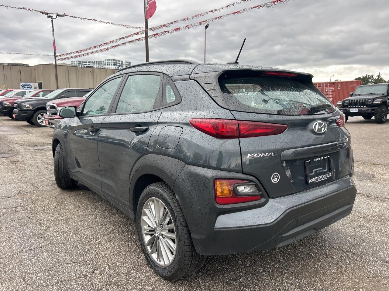 2021 Hyundai KONA Preferred AWD, Heated Seats, Apple & Android Auto Photo