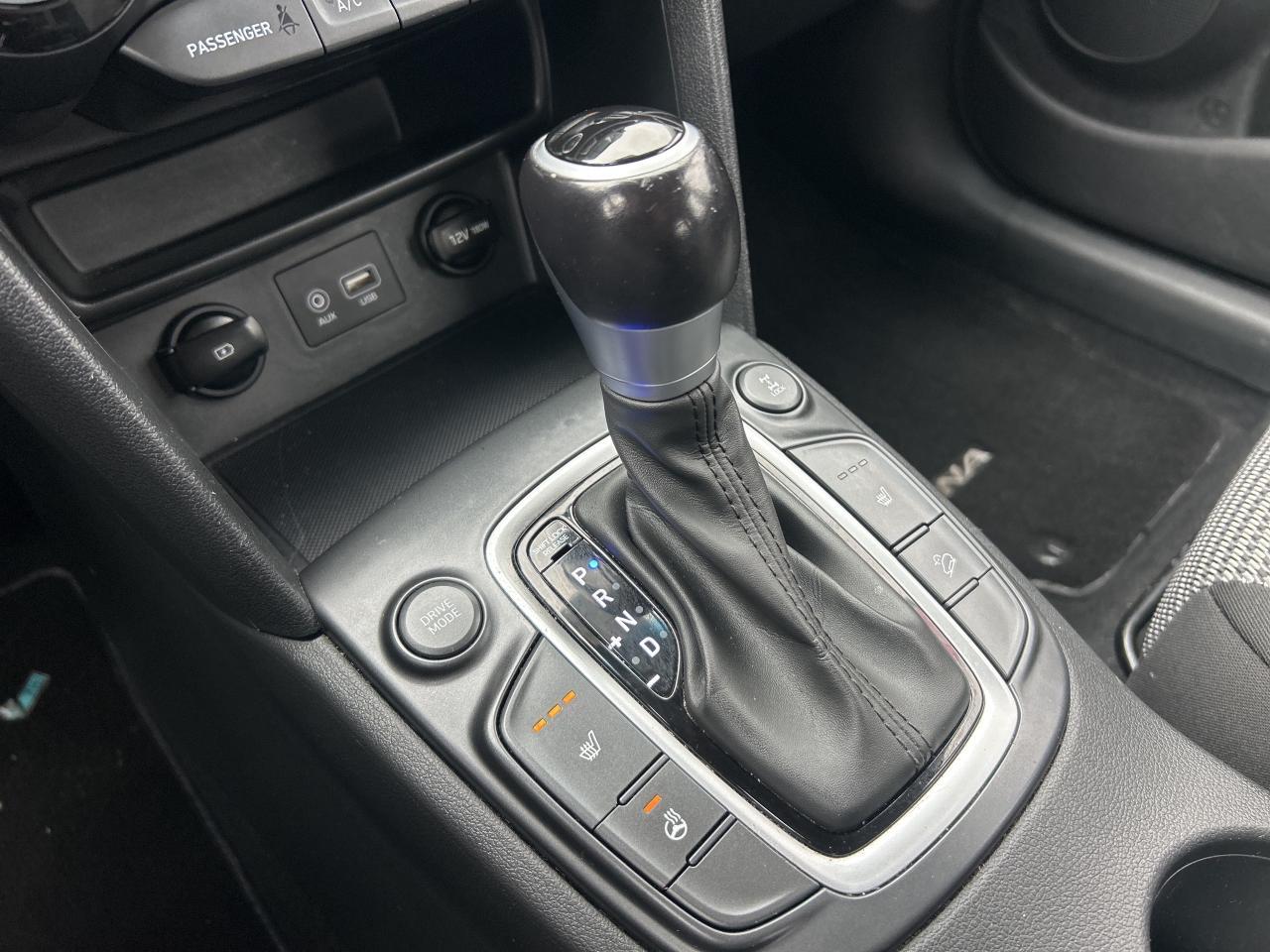 2021 Hyundai KONA Preferred AWD, Heated Seats, Apple & Android Auto Photo