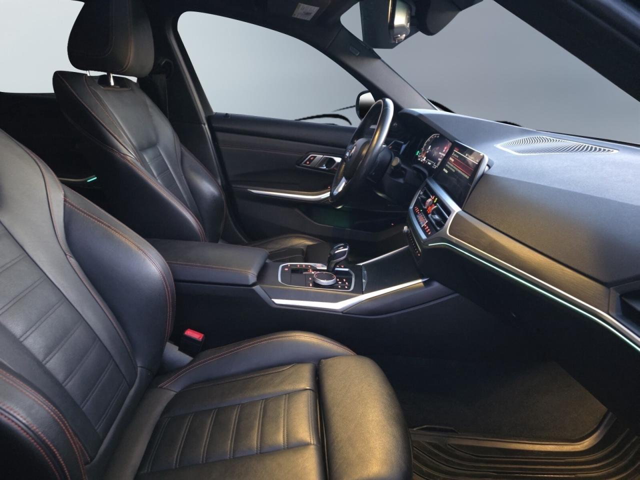 2021 BMW 3 Series 330i xDrive *NO ACCIDENTS/HUD/HARMAN KARDON/CARPLA Photo