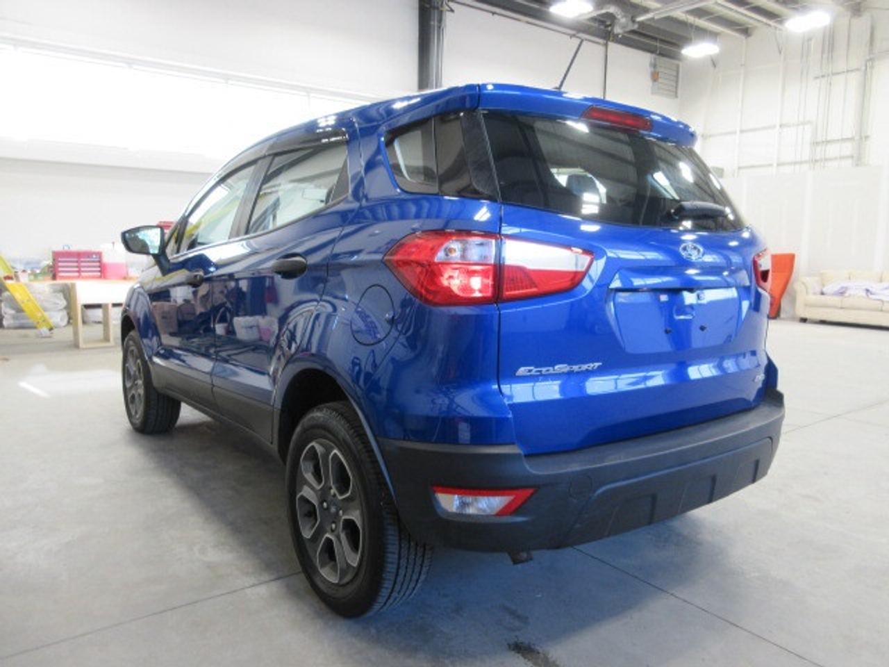 2020 Ford EcoSport S 4WD, AUTO, A/C, BT, CLEAN CARFAX, JUST 43K! Photo4
