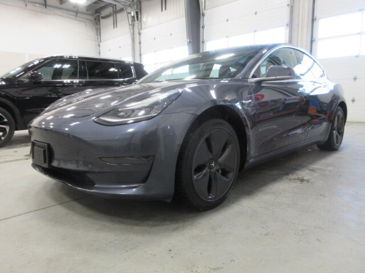 2019 Tesla Model 3 STANDARD RANGE PLUS RWD, NAV, LEATHER, 107K! Photo3