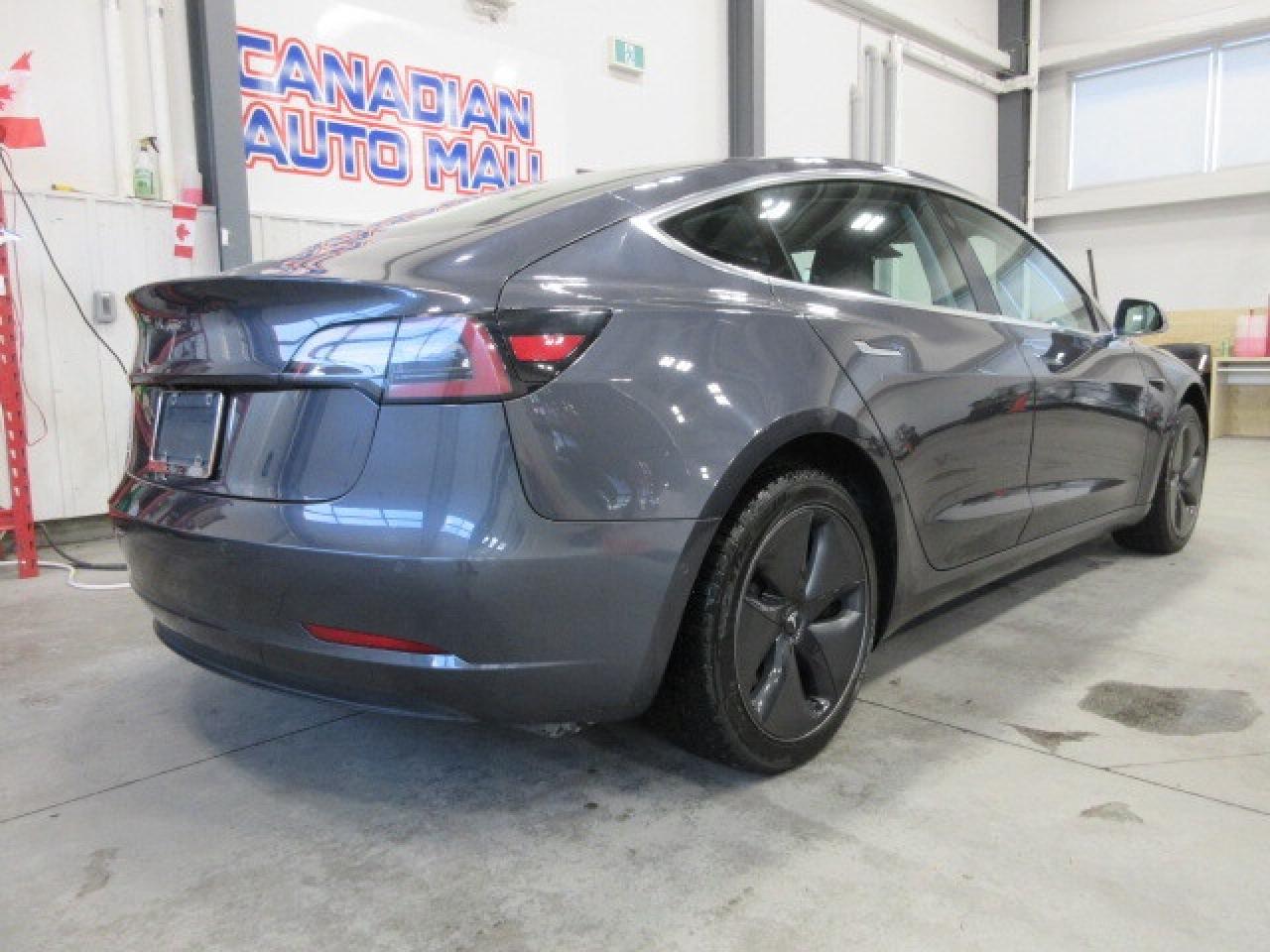 2019 Tesla Model 3 STANDARD RANGE PLUS RWD, NAV, LEATHER, 107K! Photo