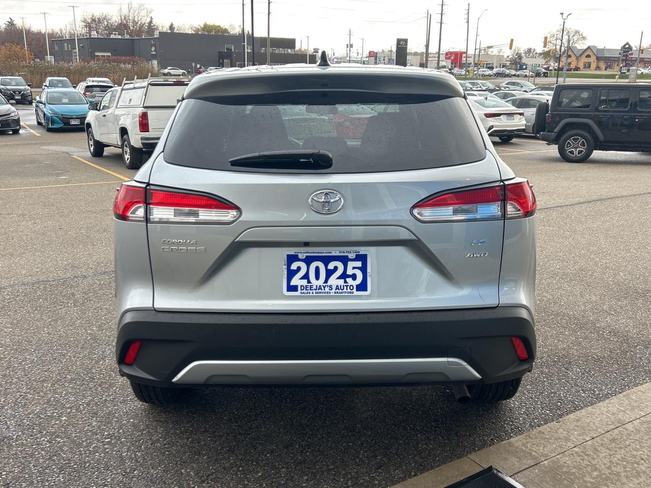 2025 Toyota Corolla Cross LE   Factory Warranty   Clean Carfax Photo3