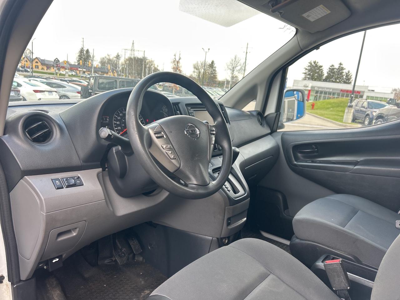 2018 Nissan NV200 Compact Cargo SV 2.0L   Nav   Clean Carfax Photo