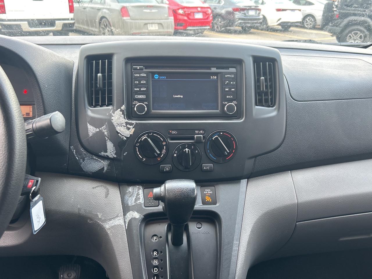 2018 Nissan NV200 Compact Cargo SV 2.0L   Nav   Clean Carfax Photo