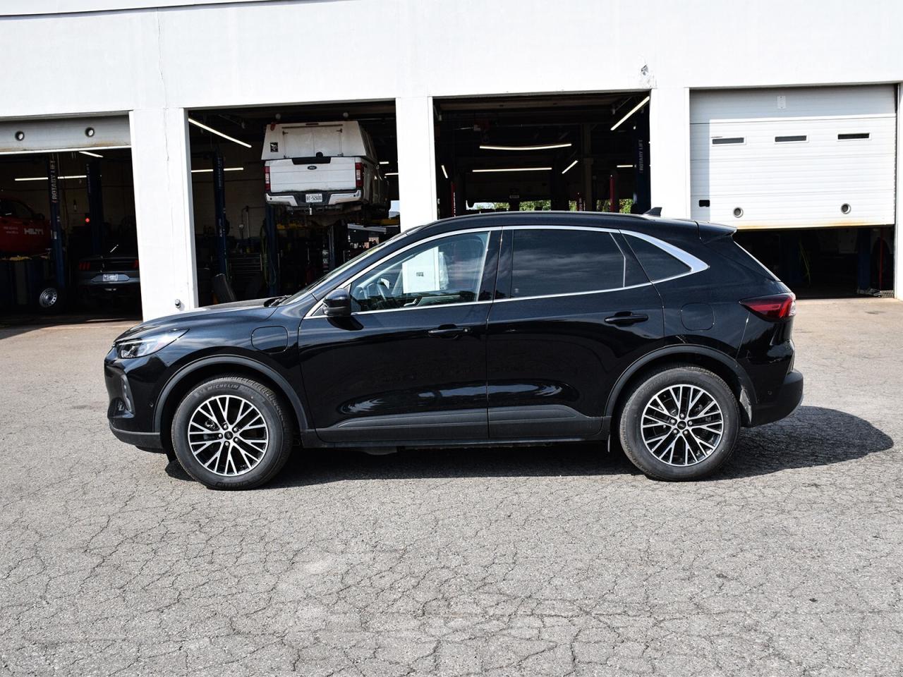 2024 Ford Escape PHEV   PREMIUM PACKAGE   MOONROOF   TOW PKG Photo