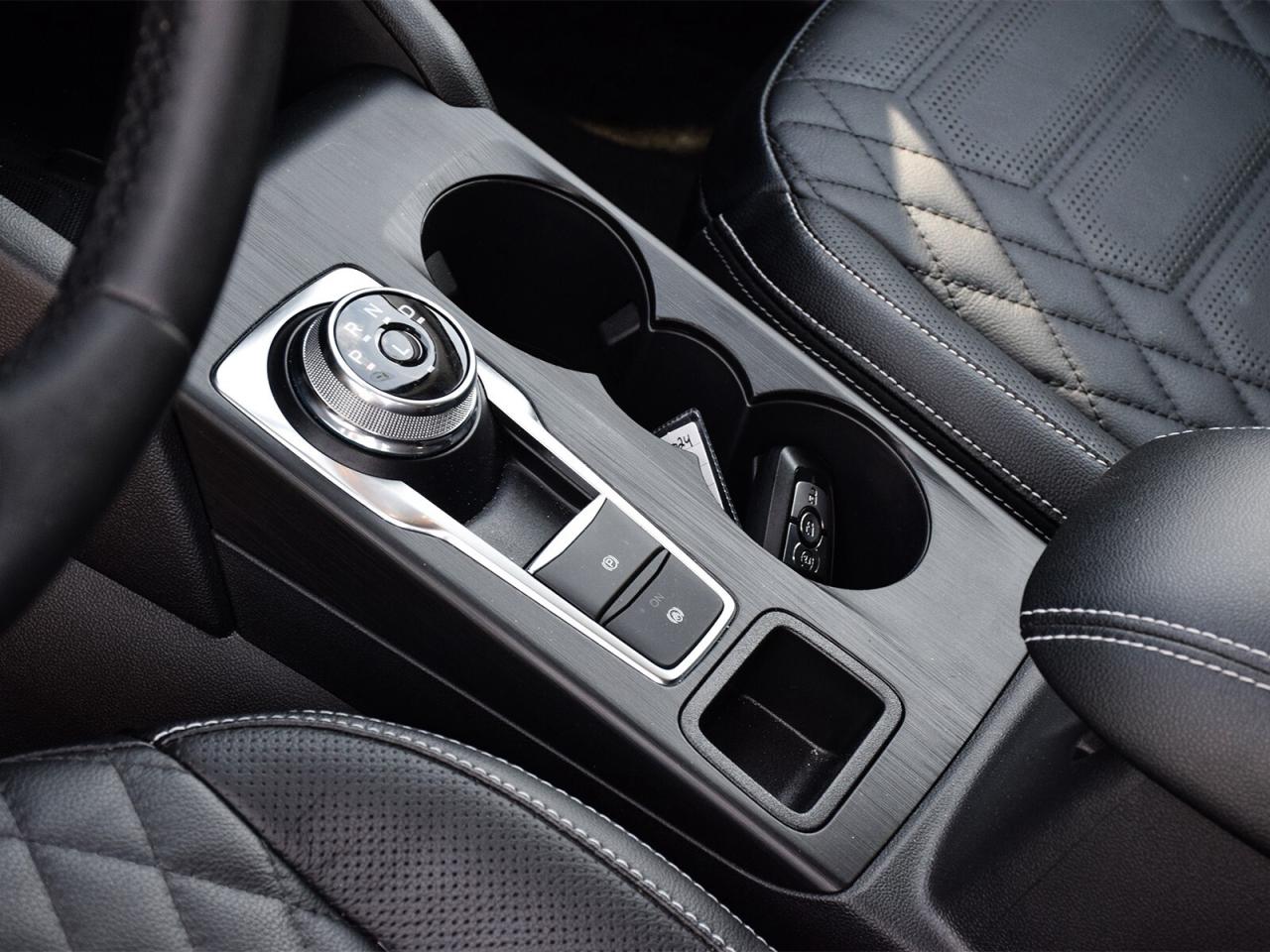 2024 Ford Escape PHEV   PREMIUM PACKAGE   MOONROOF   TOW PKG Photo