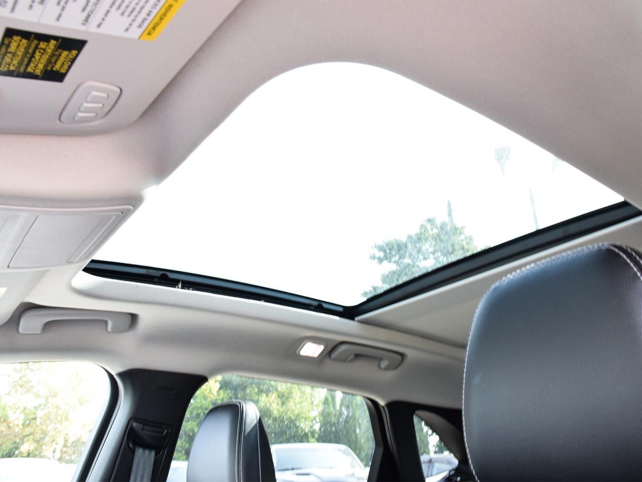 2024 Ford Escape PHEV   PREMIUM PACKAGE   MOONROOF   TOW PKG Photo