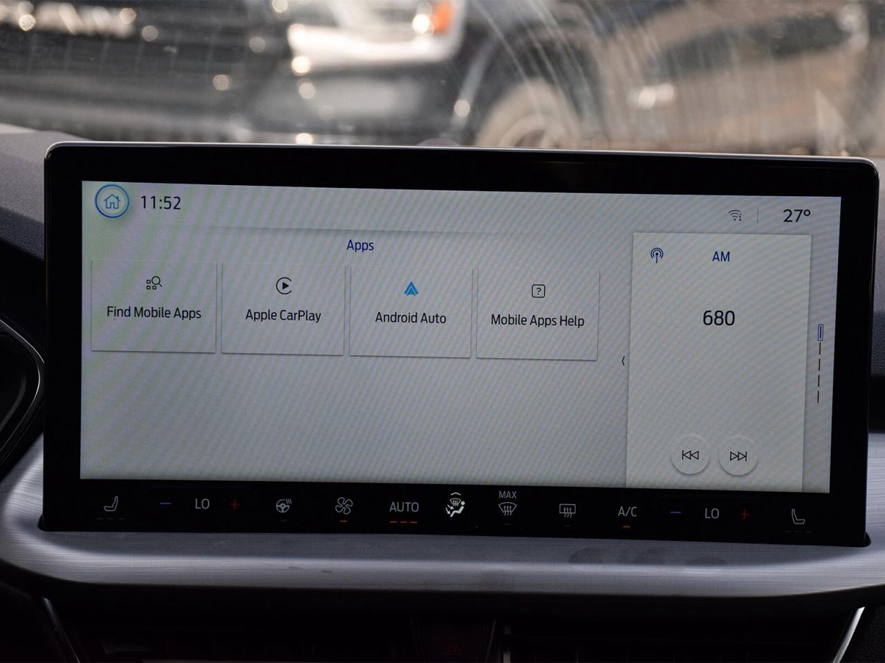 2024 Ford Escape PHEV   PREMIUM PACKAGE   MOONROOF   TOW PKG Photo