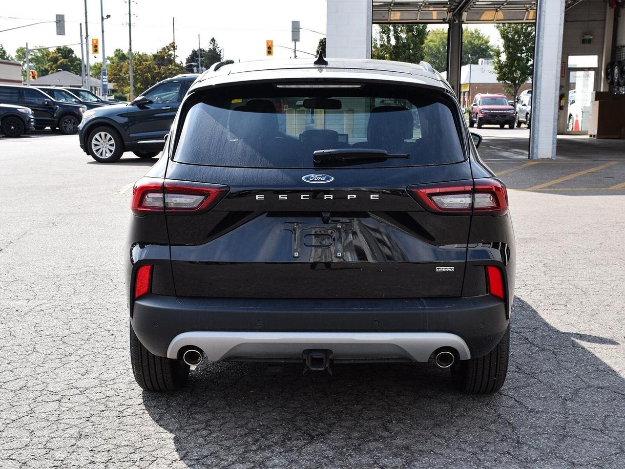 2024 Ford Escape PHEV   PREMIUM PACKAGE   MOONROOF   TOW PKG Photo