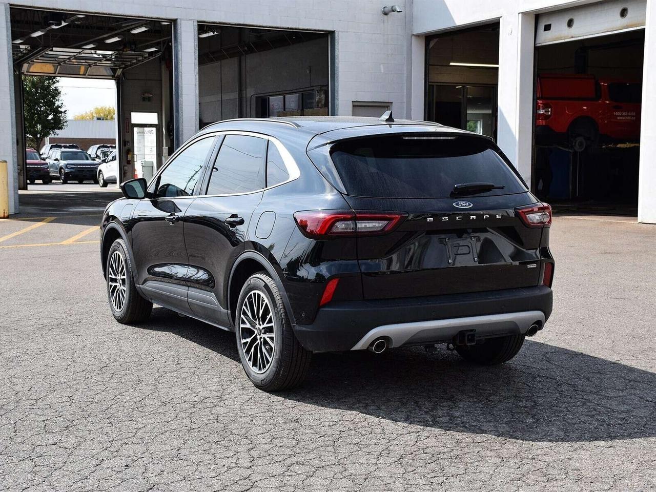 2024 Ford Escape PHEV Photo
