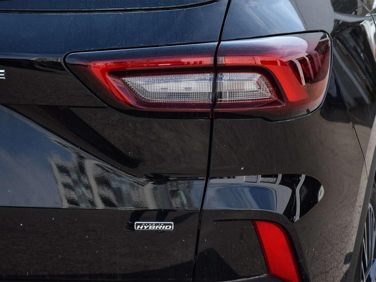 2024 Ford Escape PHEV Photo