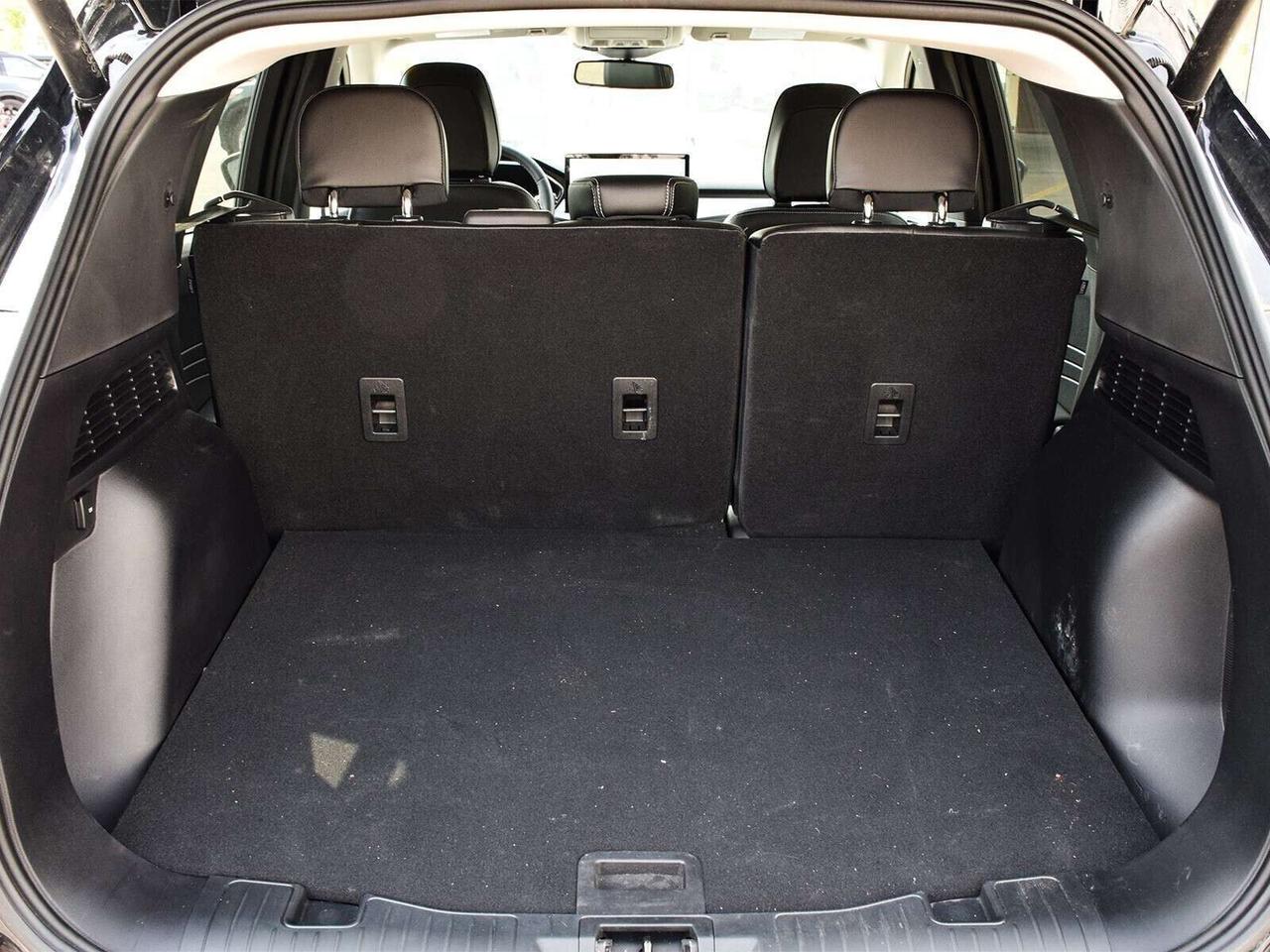 2024 Ford Escape PHEV Photo