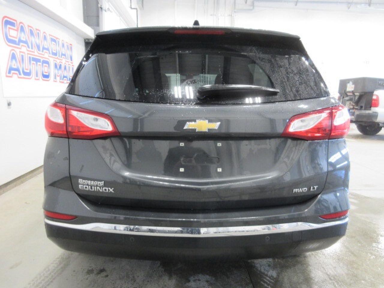 2021 Chevrolet Equinox LT AWD, ALLOYS, APPLE/ANDROID, HTD. SEATS, 61K! Photo