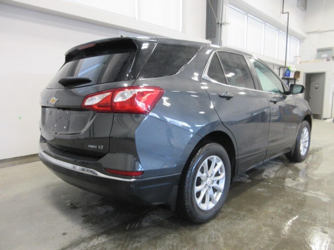 2021 Chevrolet Equinox LT AWD, ALLOYS, APPLE/ANDROID, HTD. SEATS, 61K! Photo