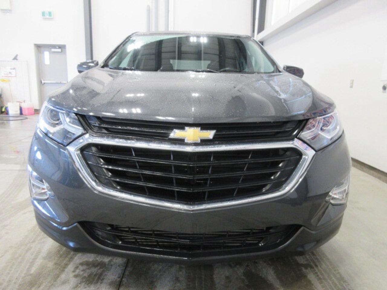 2021 Chevrolet Equinox LT AWD, ALLOYS, APPLE/ANDROID, HTD. SEATS, 61K! Photo2