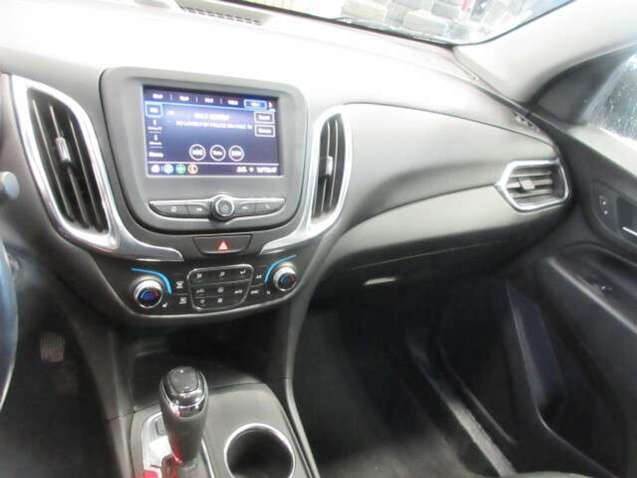 2021 Chevrolet Equinox LT AWD, ALLOYS, APPLE/ANDROID, HTD. SEATS, 61K! Photo