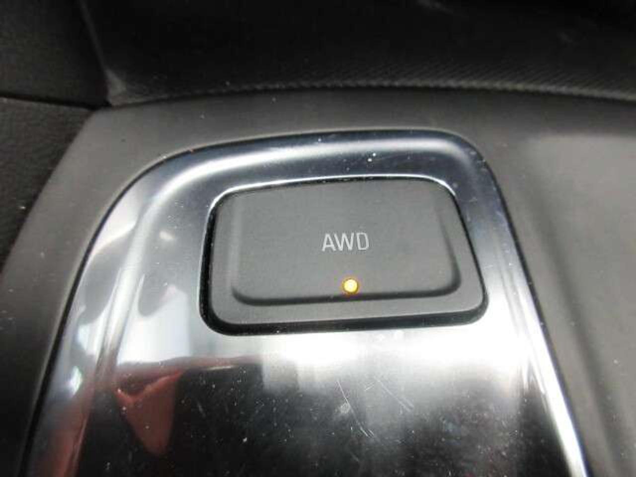 2021 Chevrolet Equinox LT AWD, ALLOYS, APPLE/ANDROID, HTD. SEATS, 61K! Photo