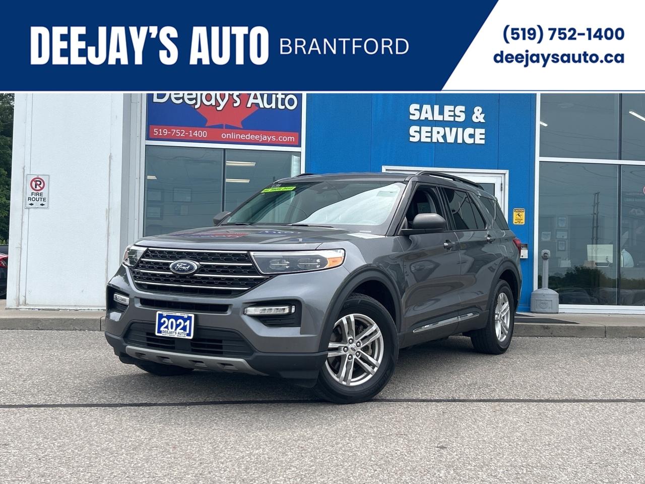 2021 Ford Explorer XLT   6 Passenger   Leather Photo0