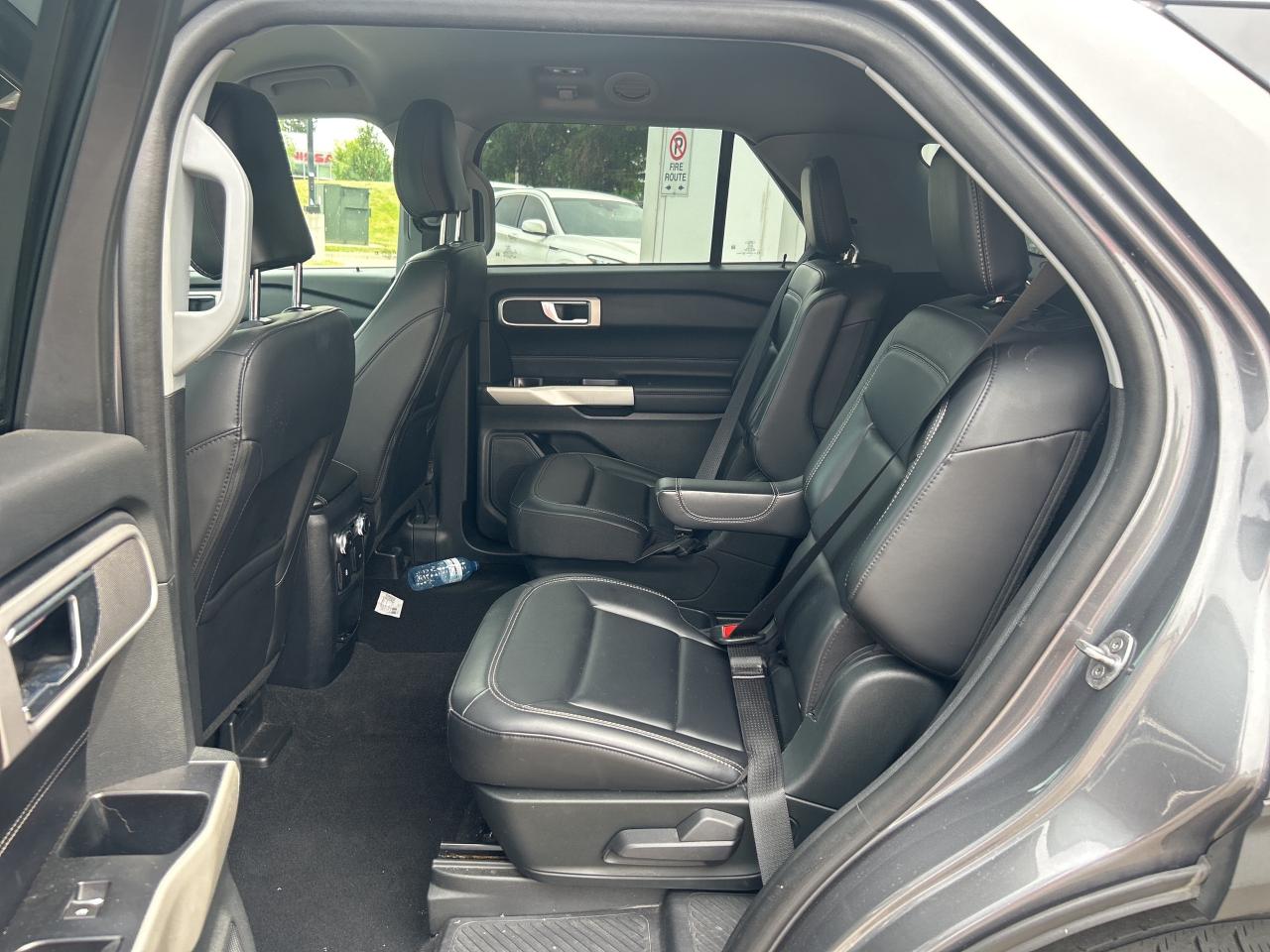 2021 Ford Explorer XLT   6 Passenger   Leather Photo
