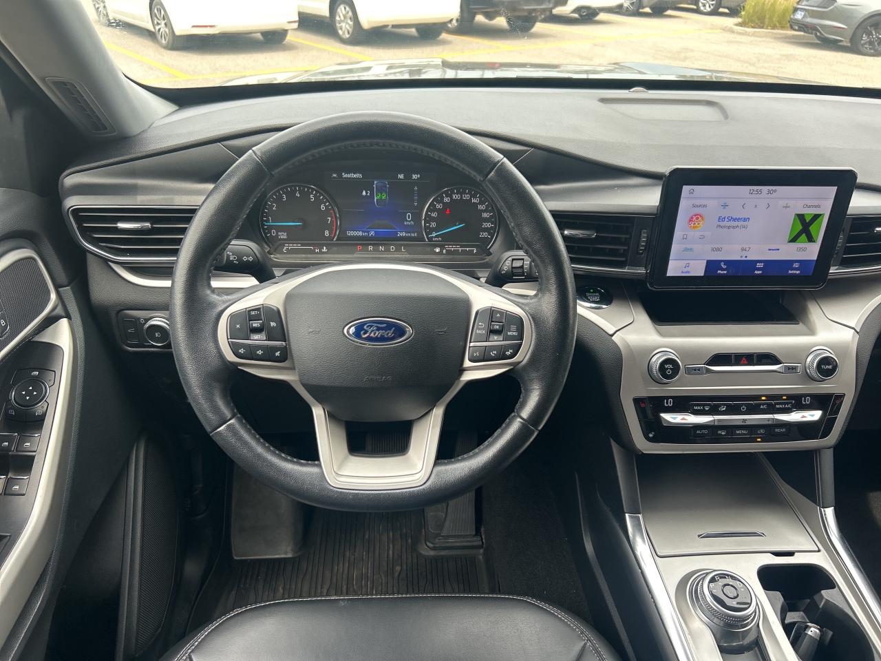 2021 Ford Explorer XLT   6 Passenger   Leather Photo