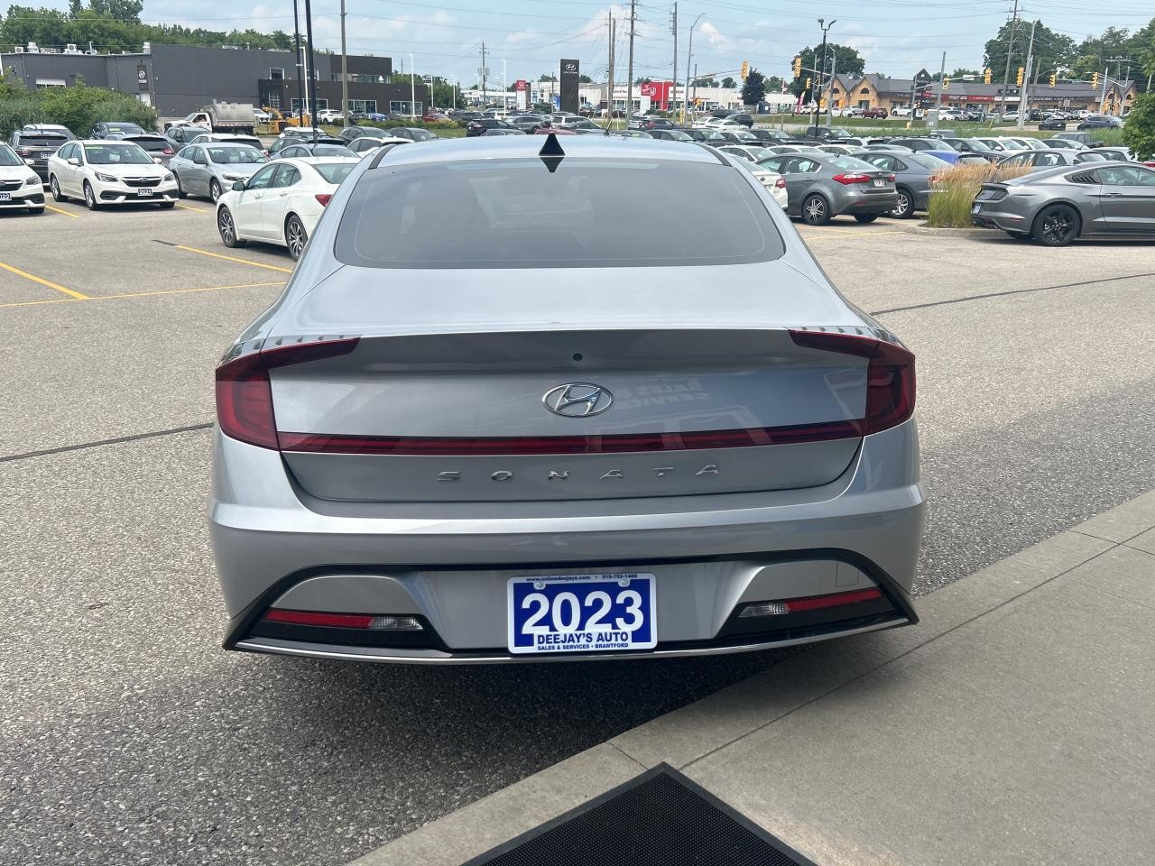 2023 Hyundai Sonata Preferred   Nav   Factory Warranty   Clean Carfax Photo3