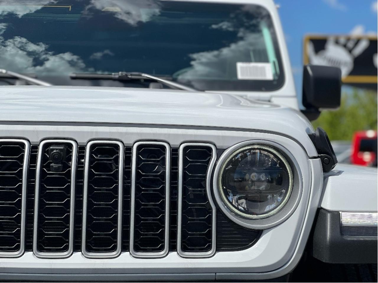 2025 Jeep Wrangler Sahara w/Leather, Technology, Safety, Steps Photo